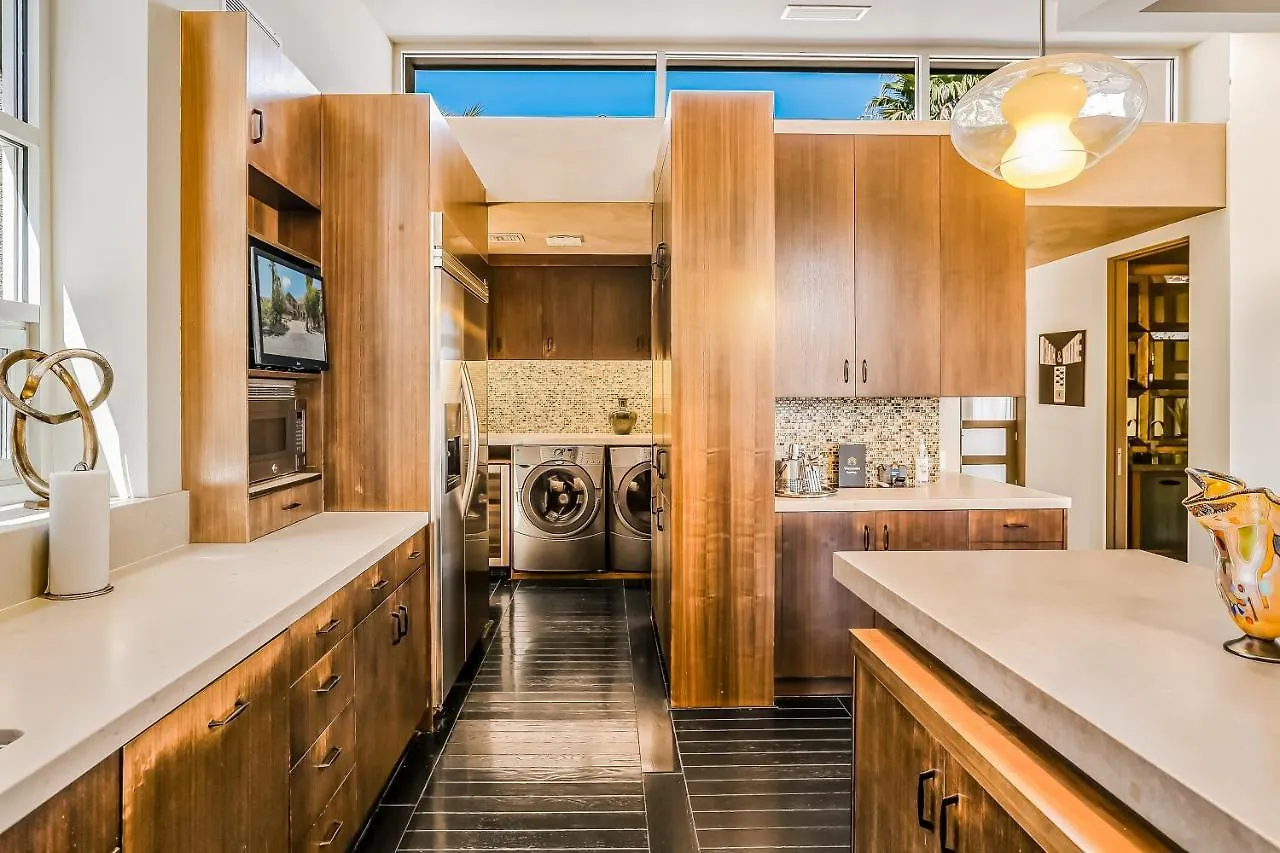 The Lookout Permit# 4119 Villa Palm Springs Semesterbostad